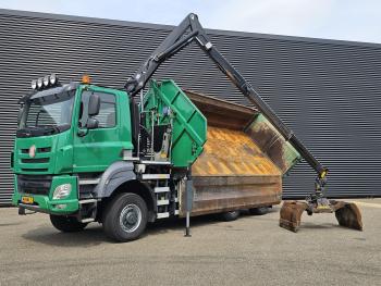 6X6 / T158/II  / 2 SIDE TIPPER - HMF Z CRANE